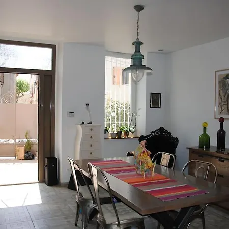 Maison Familiale De Charme